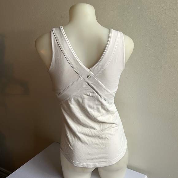 Lululemon Wrap Tank Top Size 2 - Picture 3 of 9